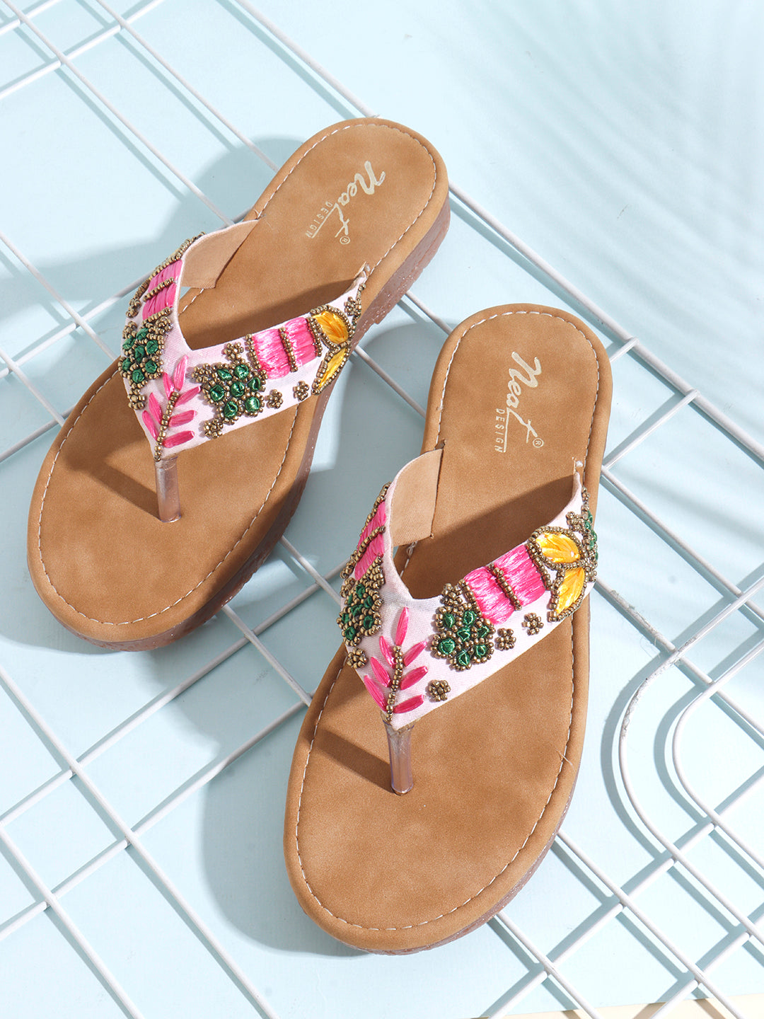 Carnival Charm Comfort
