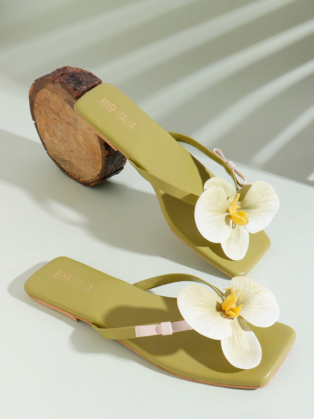 Orchid Charm Flat