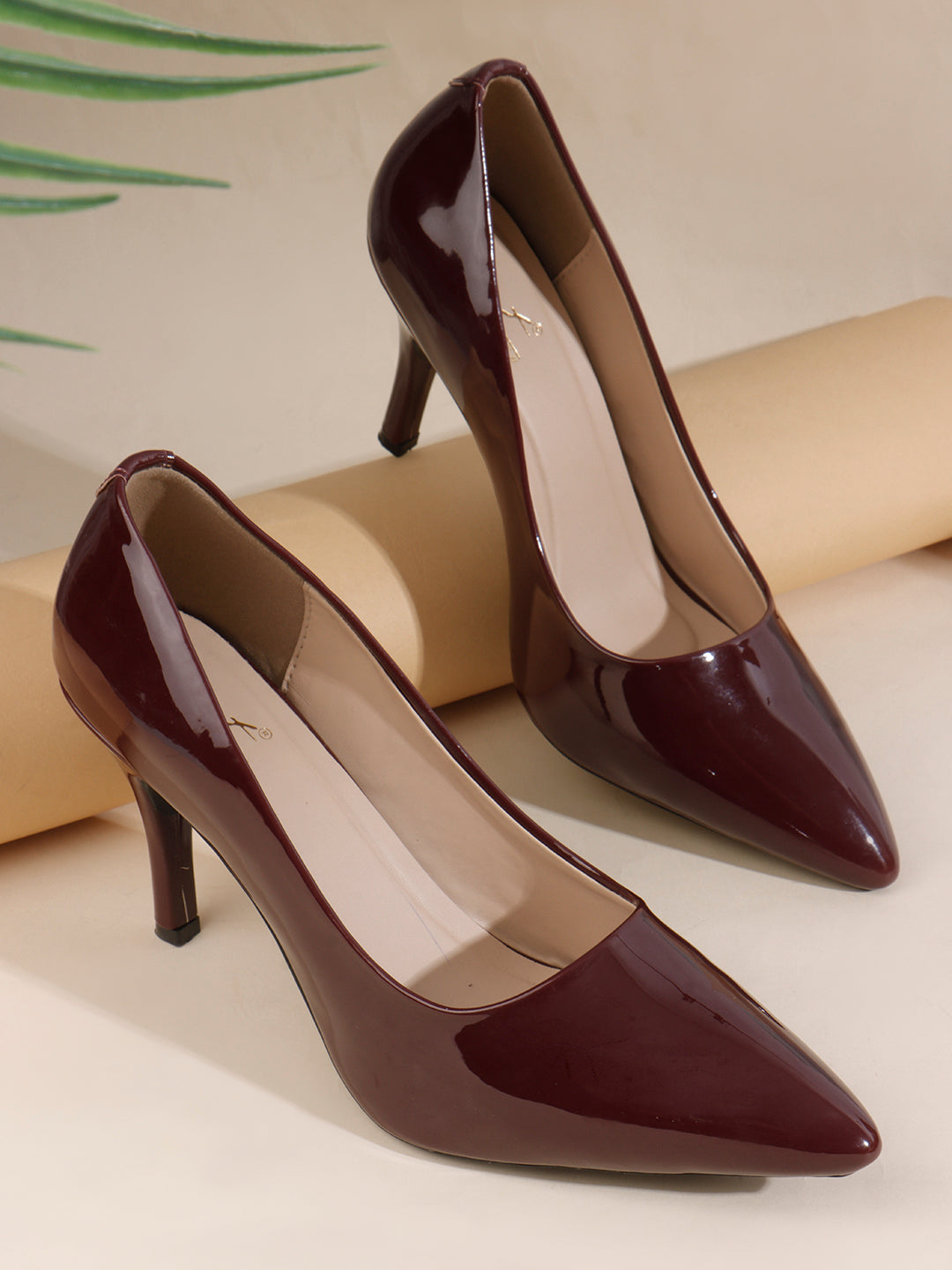 Patent Pointed-Toe Pumps