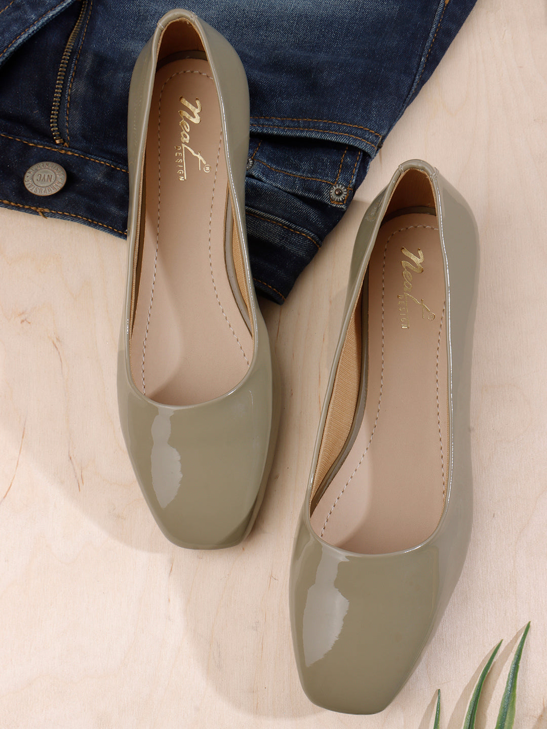 Patent Shine Ballet Flats