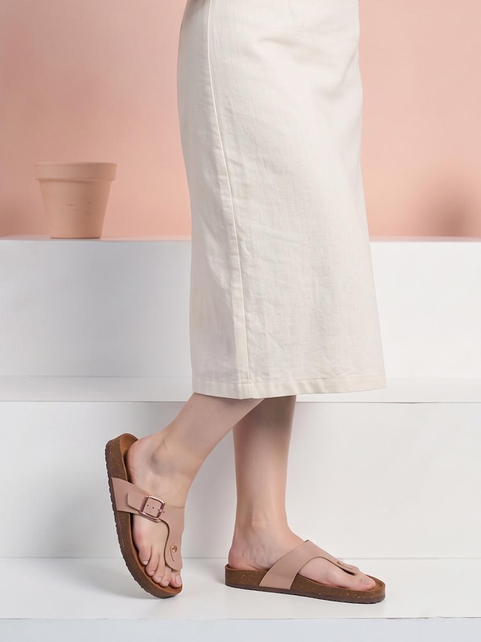 Rose Italia Toe-Ring Sandals